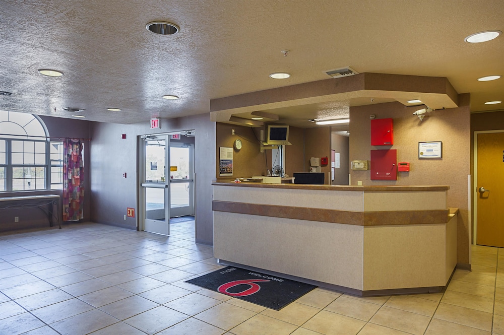 Motel6 Bernalillo, NM 9/62