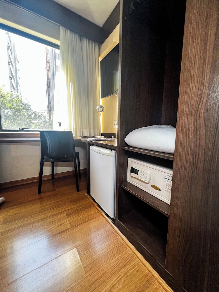 Royal Design Savassi Hotel 25/64