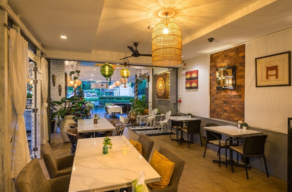 Baan Bandalay Hotel 45/59
