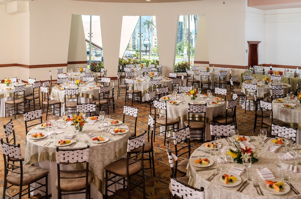 Hotel Quito by Sercotel 30/48