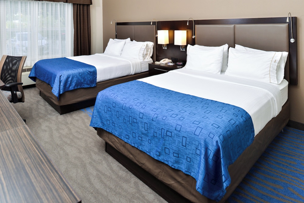 Holiday Inn Express Hotel & Suites St. Louis West-O Fallon 29/71