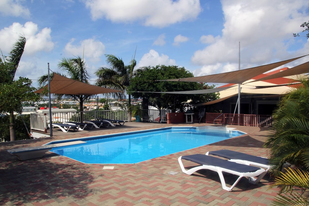 O Casarao Guesthouse 65/73