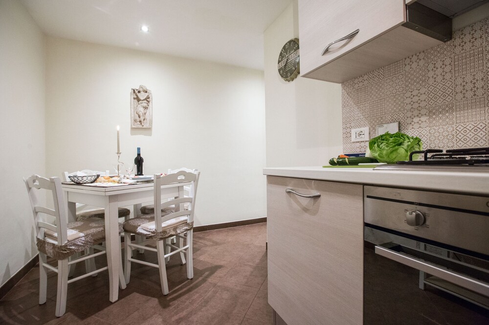 Charming Suite Cavour Heart Of Florence 23/23