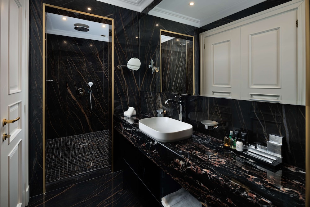 Radisson Collection Morina Hotel, Tirana 34/73