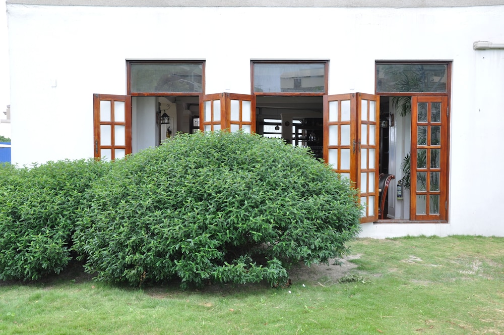Lukang B&amp;B 36/39