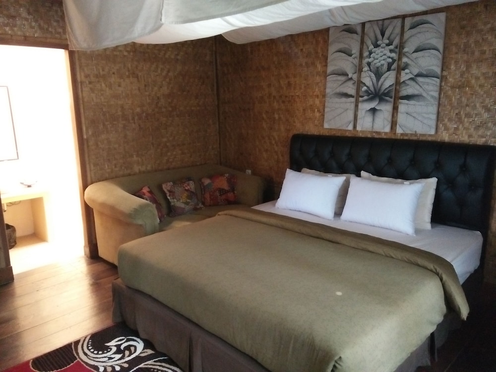 Bukit Alamanda Resort 23/71