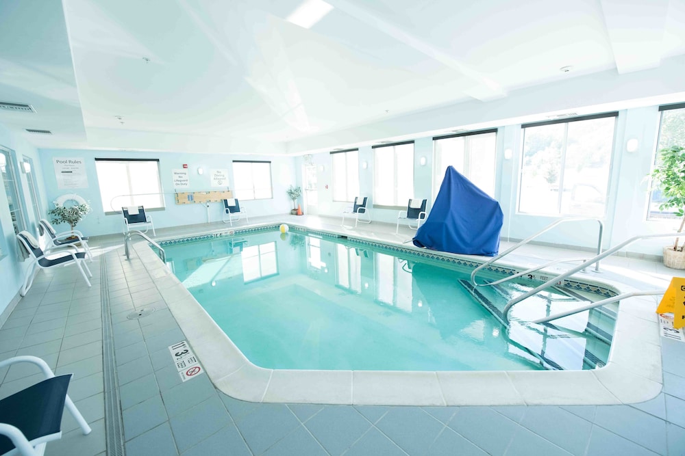 Holiday Inn Express Hotel Suites West Coxsackie 20/57