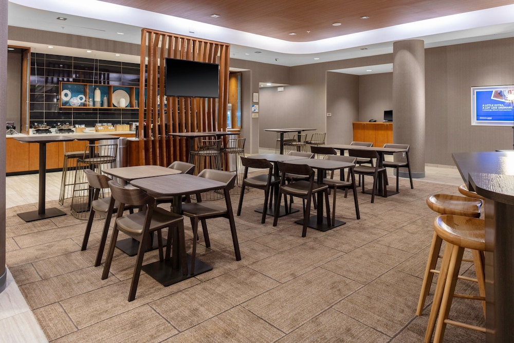 SpringHill Suites by Marriott Suwanee Johns Creek 26/46