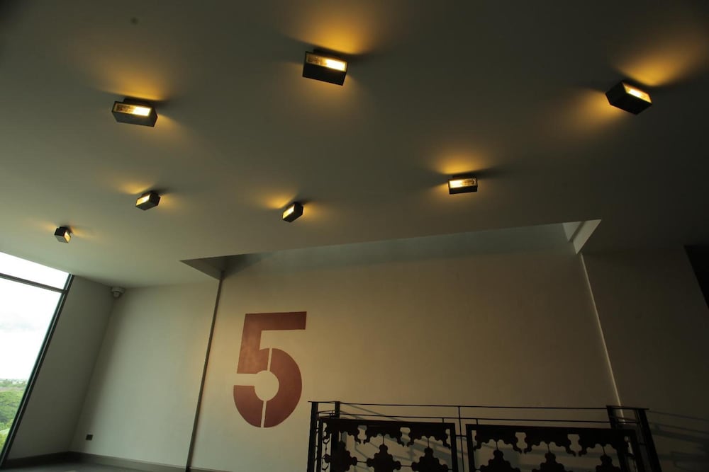 Space 59 Hotel 5/46