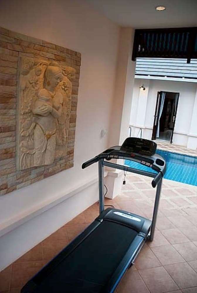 4 Bedroom Private Bali Style Villa Hh1 23/45