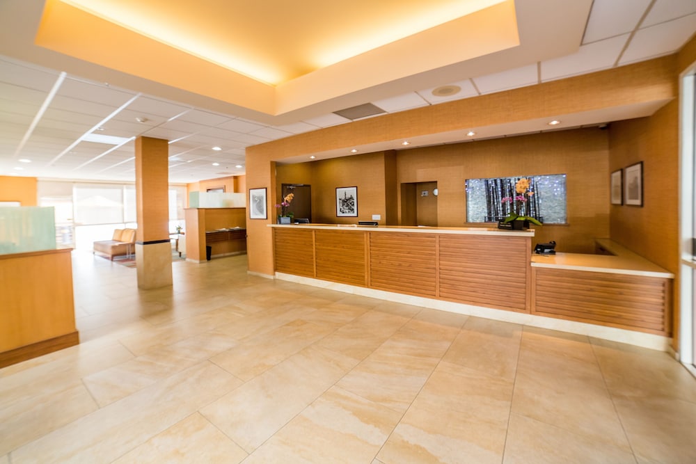 Gateway Hotel Santa Monica 10/65