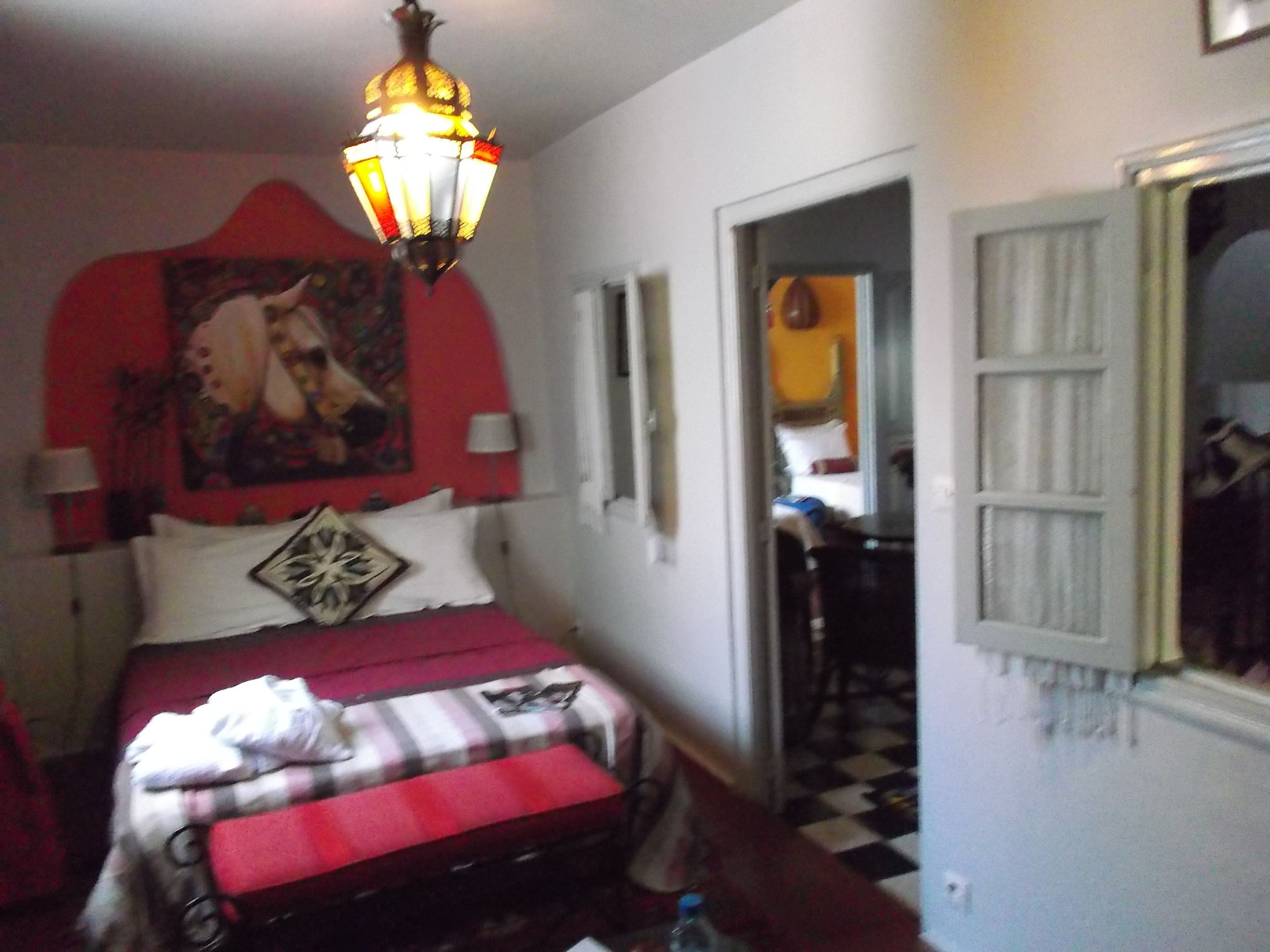 DOUBLE BED