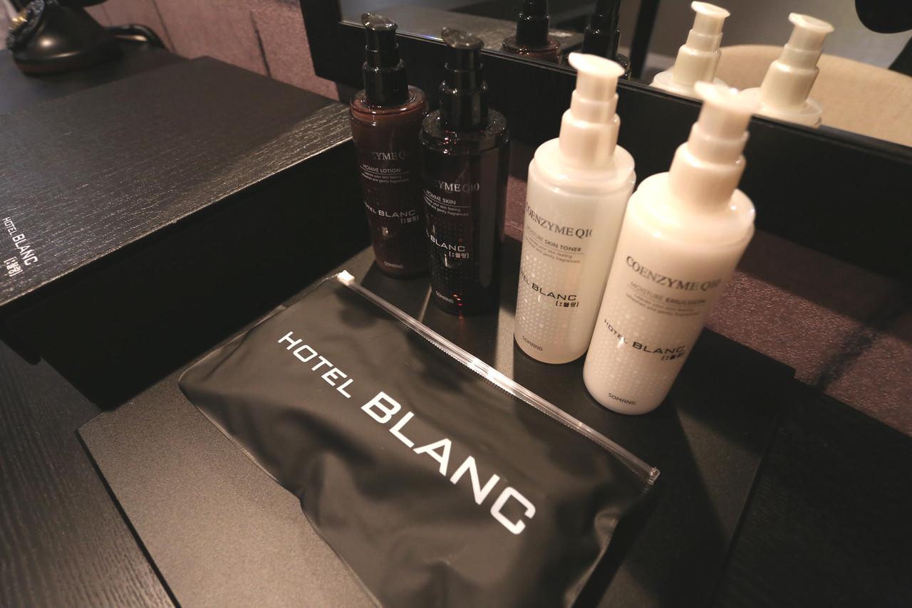 Blanc hotel 49/65