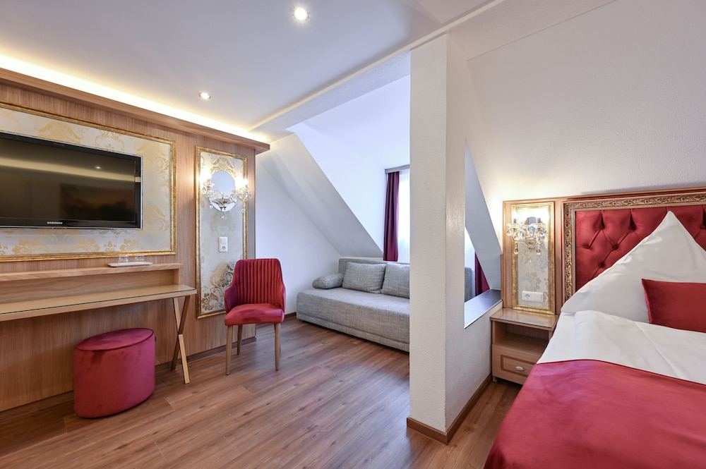 Hotel & Restaurant Ludwigs 49/72