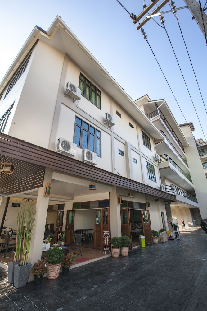 Chiang Mai Waroros Boutique Hotel (ex Baan Tai Wang Chiangmai) 2/71