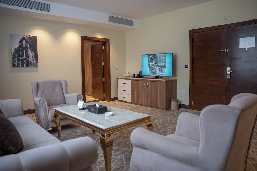 العنوان فندق الحمراء(Rosemond Alhamra (EX.Address Al Hamra)) 29/43