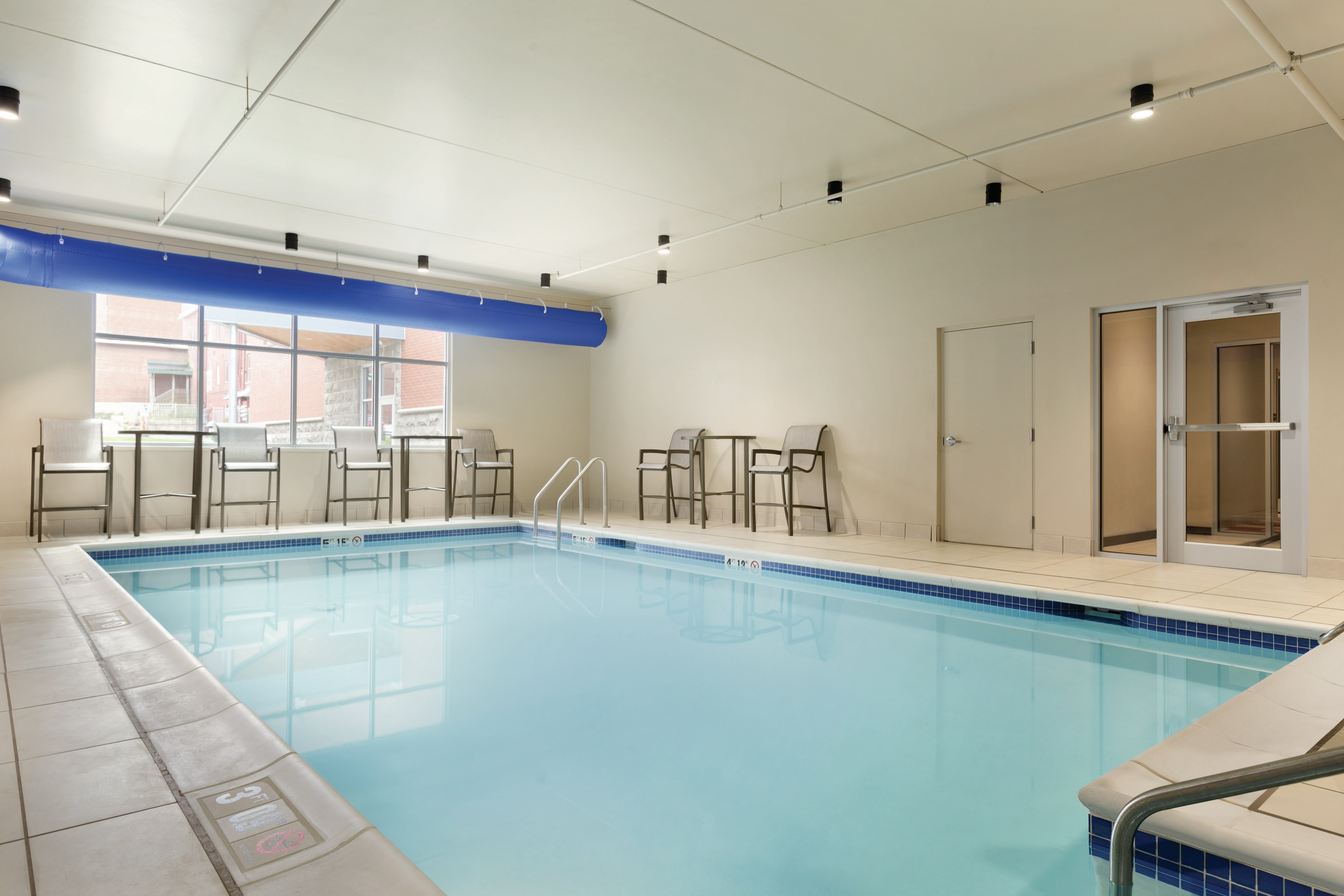 Hampton Inn St Albans Vt 16/32