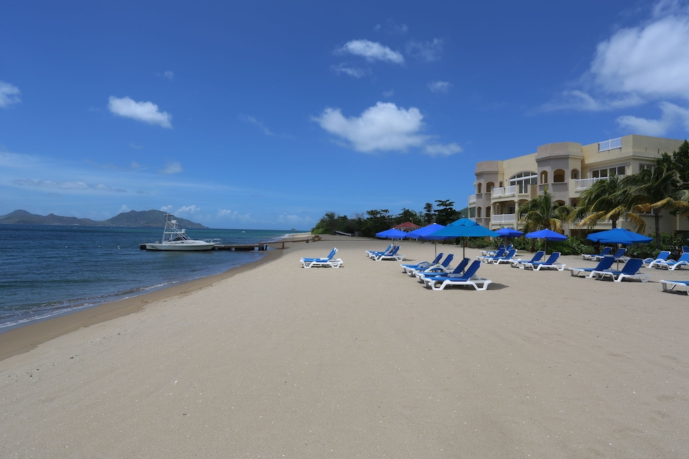 The Hamilton Beach Villas & Spa 31/50