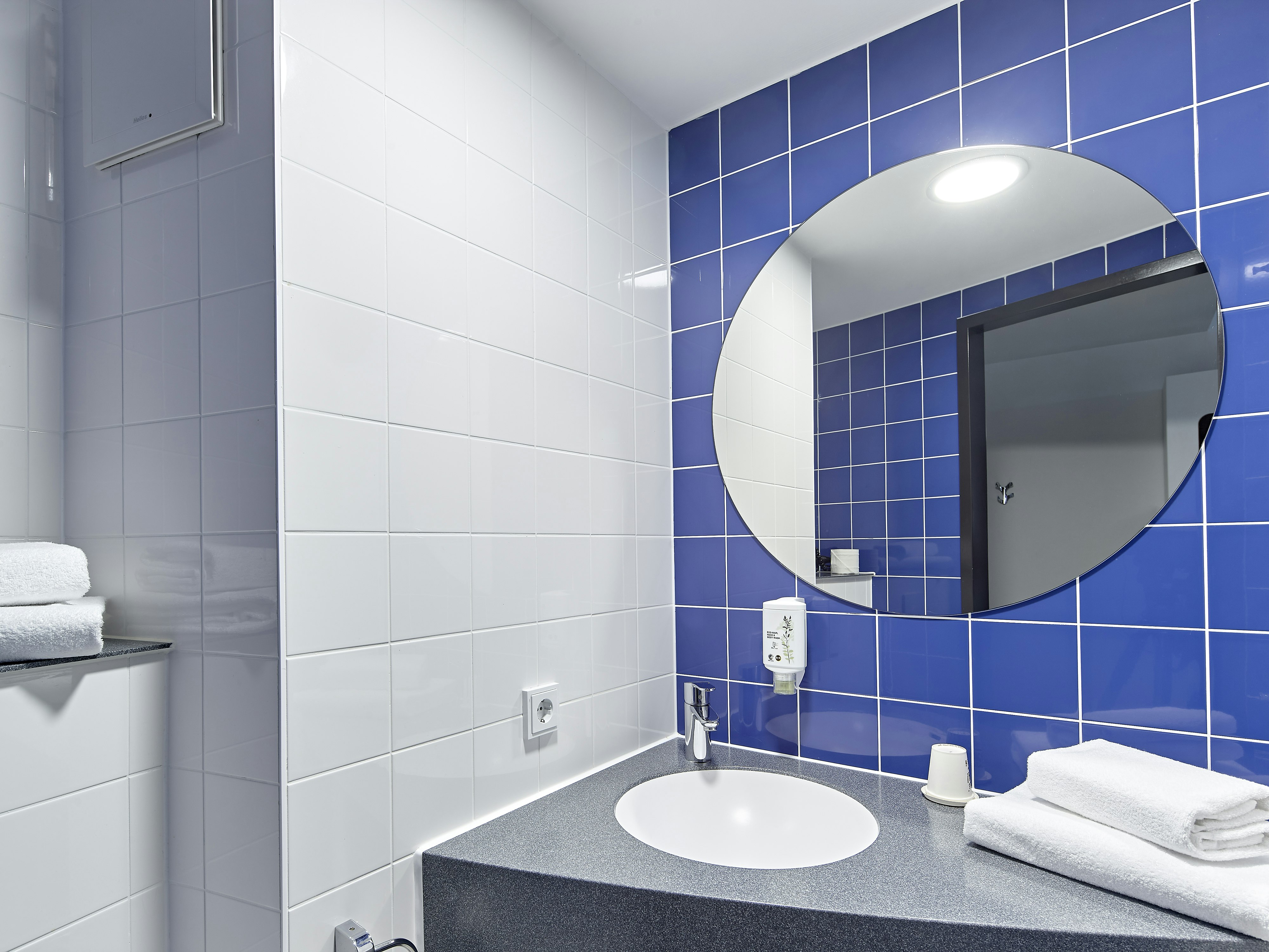 B&B Hotel Koln-Troisdorf 29/30