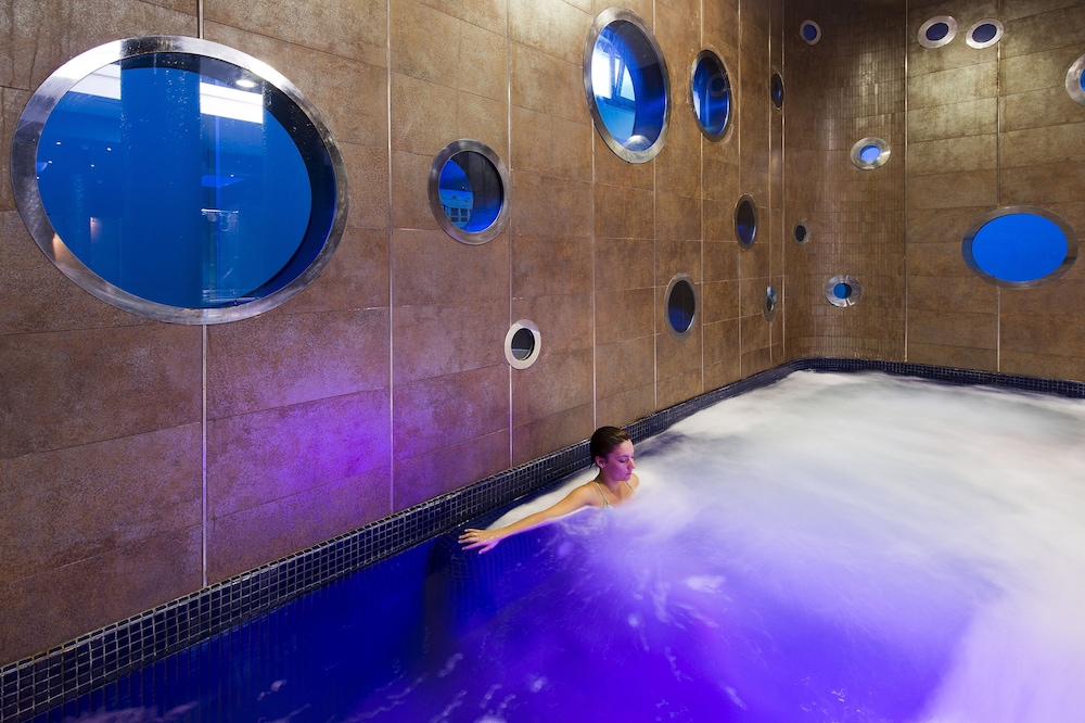 Marylanza Suites & Spa 17/50