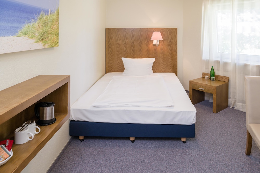 Hotel Konigstein Kiel By Tulip Inn 14/38