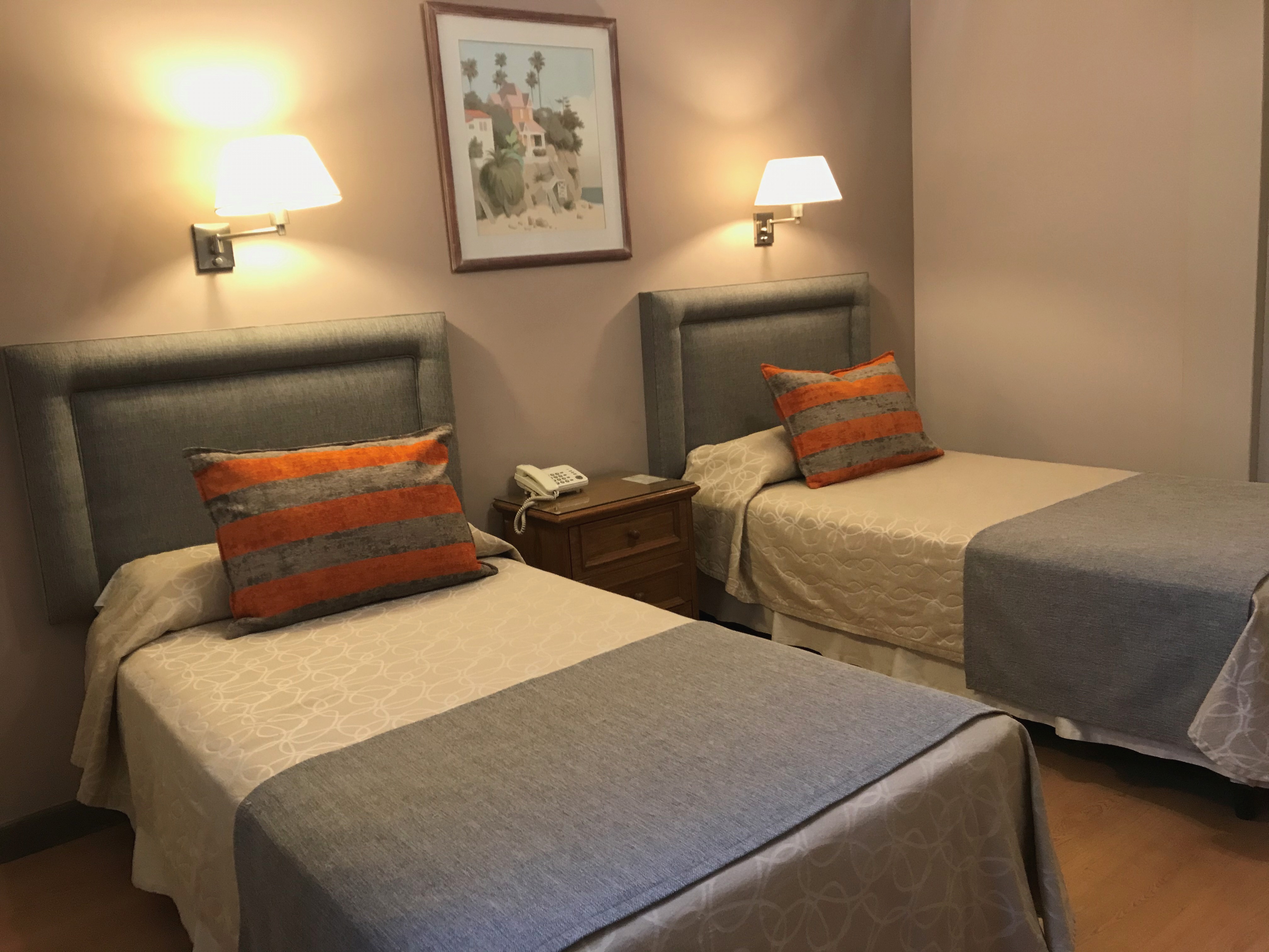 غرفة قياسية بسريرين، Crillon Mendoza 3/4