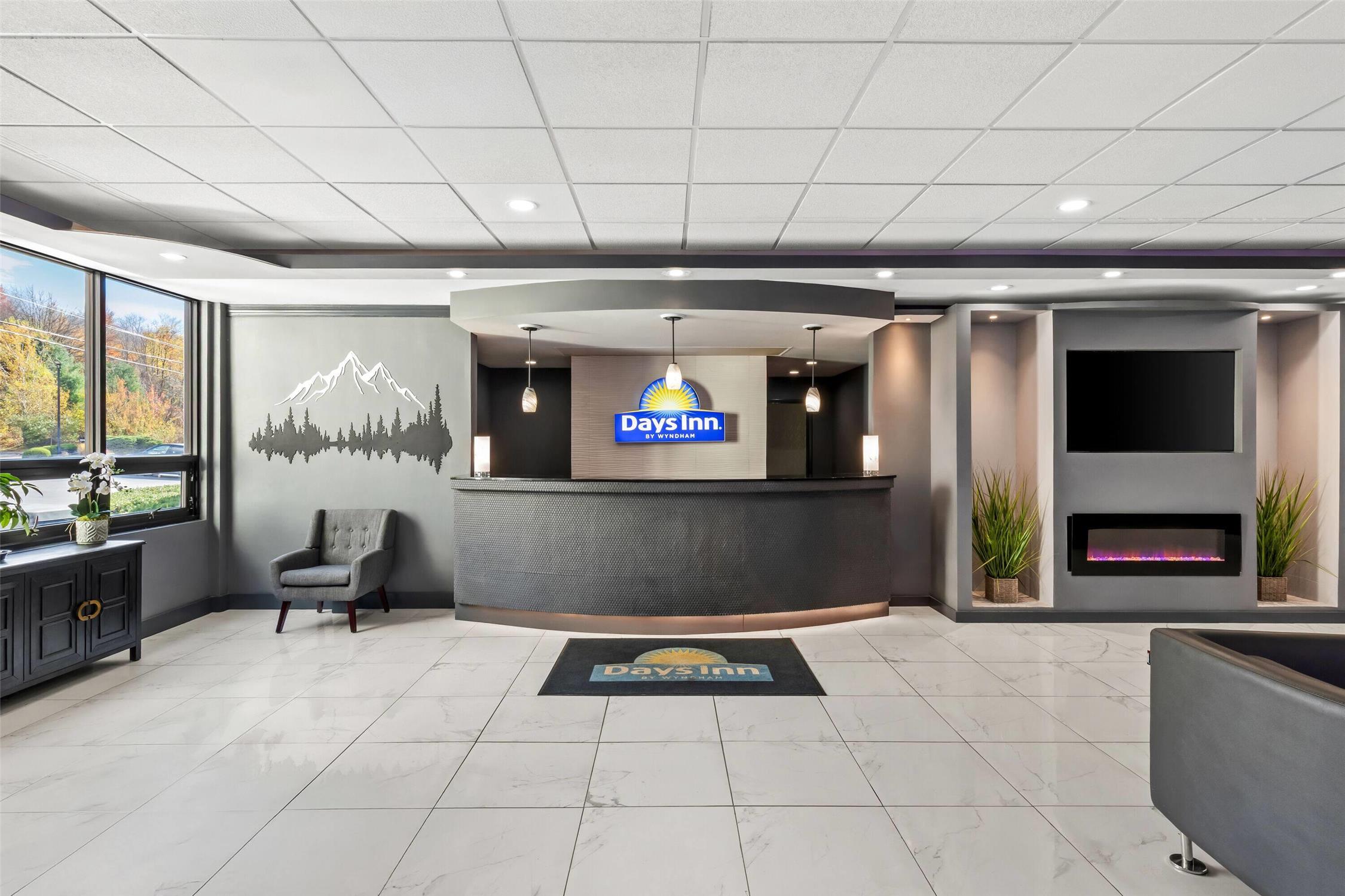 Days Inn By Wyndham Liberty 7/41