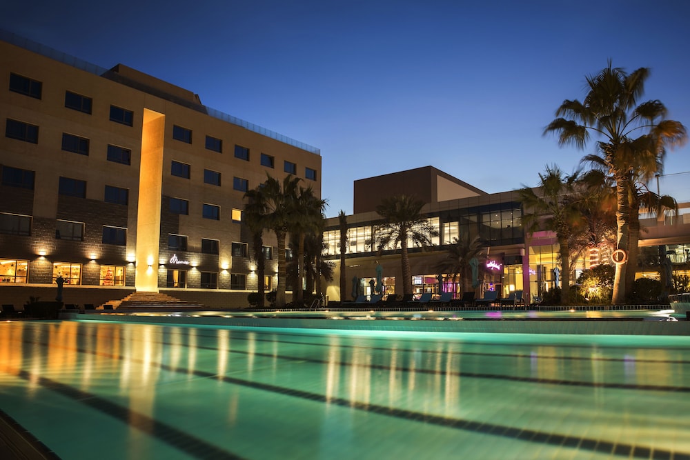 The Palms Beach Hotel And Spa 4/68