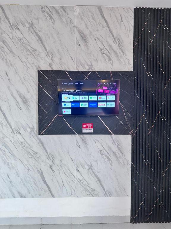 Aryuka Hotel 6/21