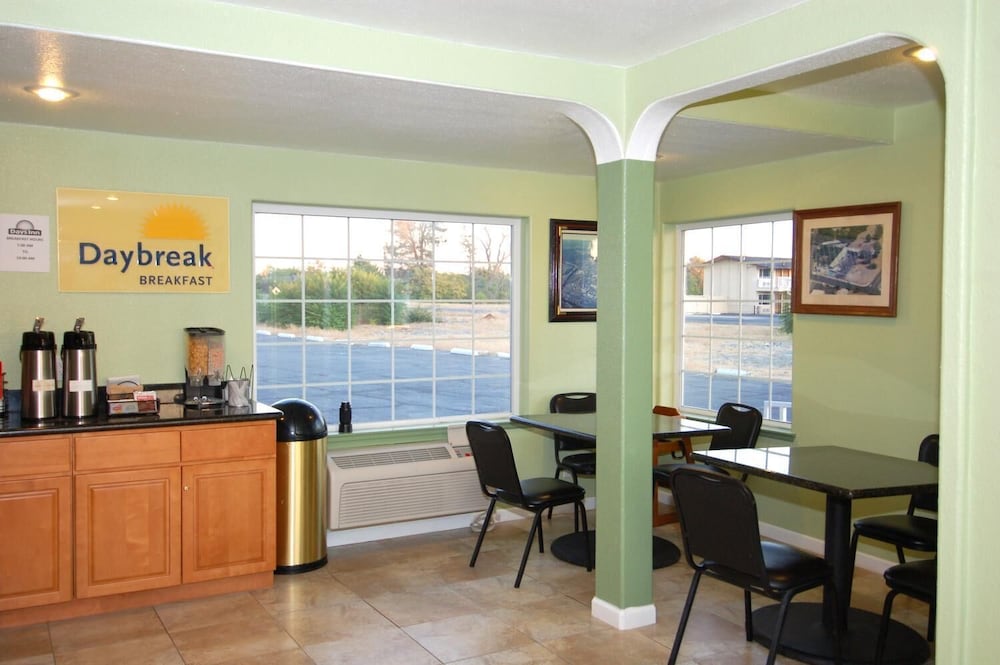 Days Inn by Wyndham Oroville 20/22