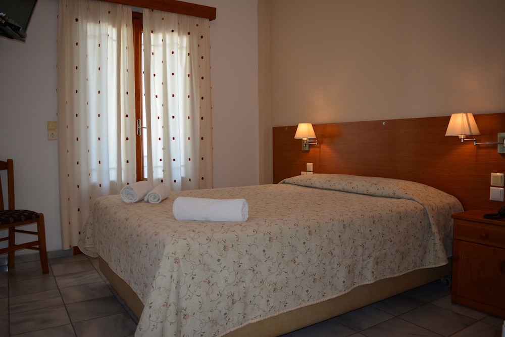 Anemomilos Suites 8/46