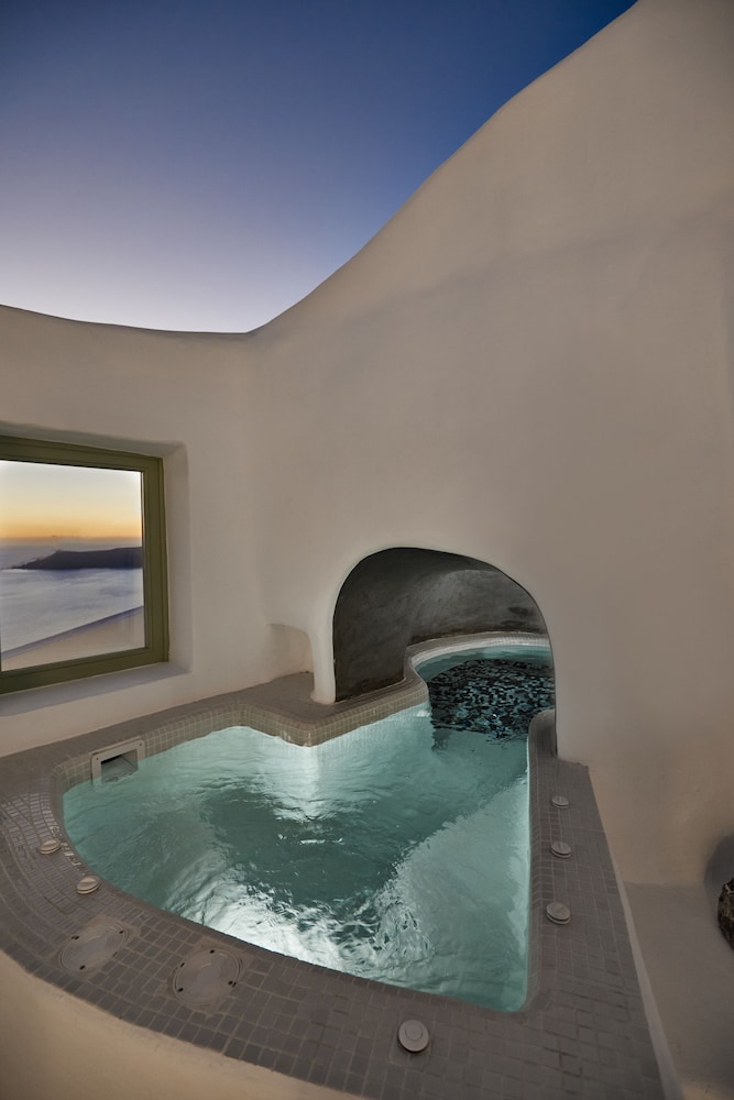 Gitsa Cliff Luxury Villa [VR] 9/27