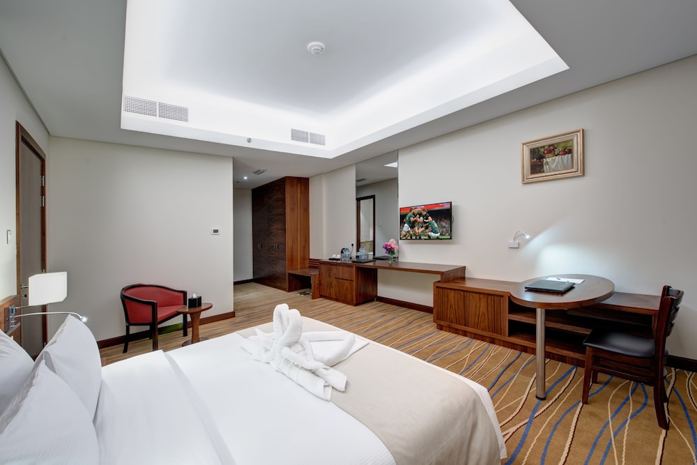Center Hotel Sharjah 5/34
