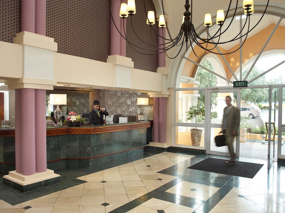 Mercure Johannesburg Randburg Hotel 7/57