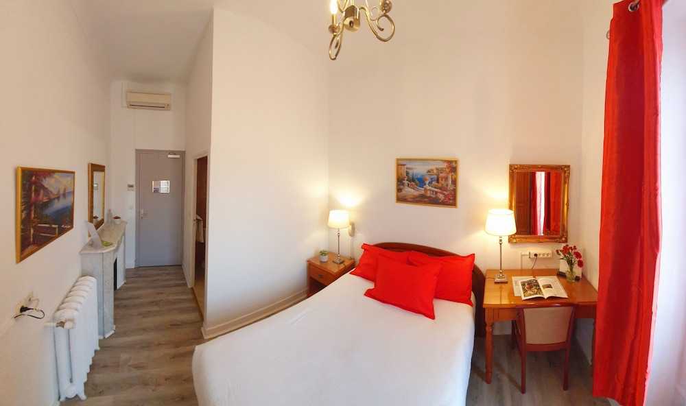 Richelieu Hotel 15/68