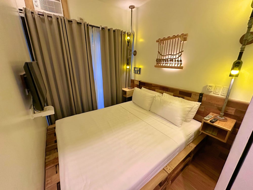 Containers By Eco Hotel Tagaytay 19/66