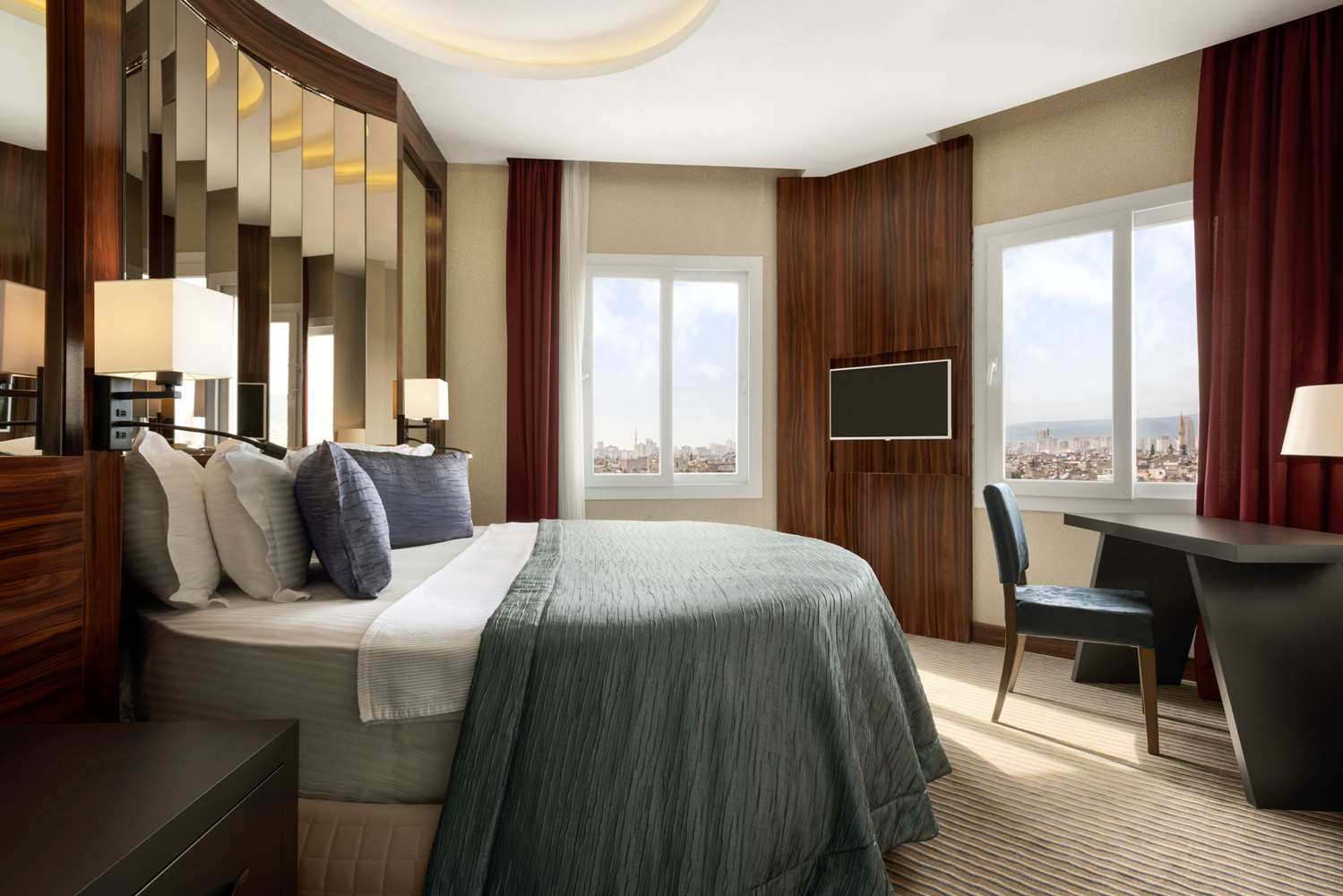 Ramada by Wyndham Mersin 15/47