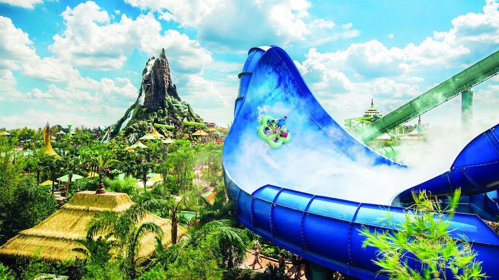 Universal's Endless Summer Resort - Surfside Inn and Suites 18/40