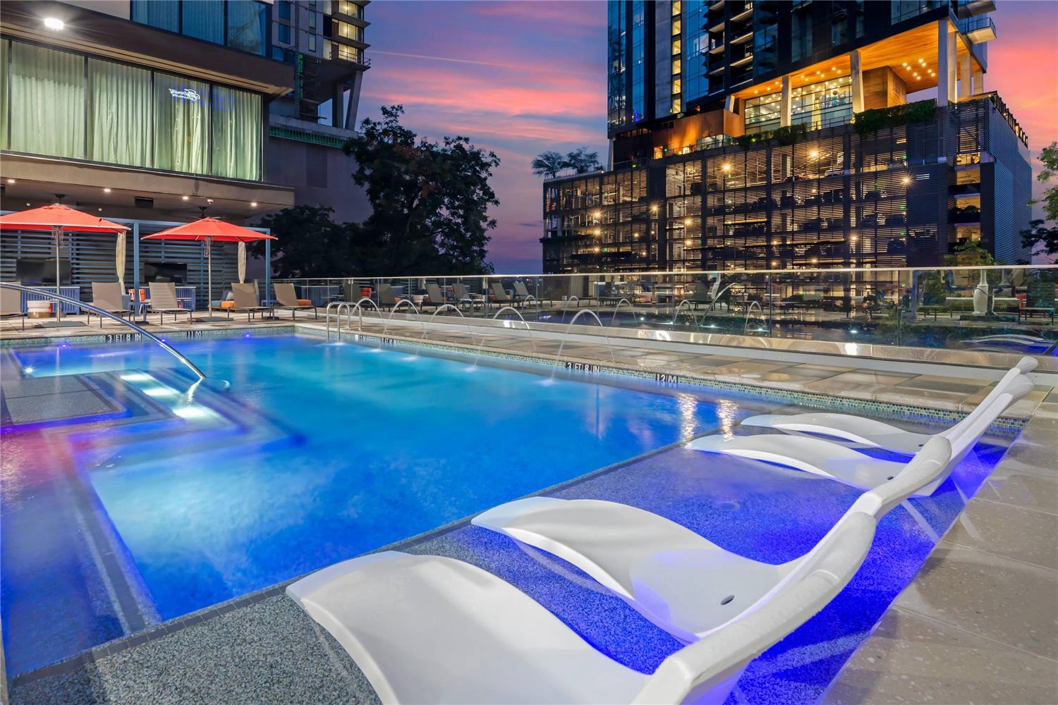 Cambria Hotel Austin Downtown 6/12