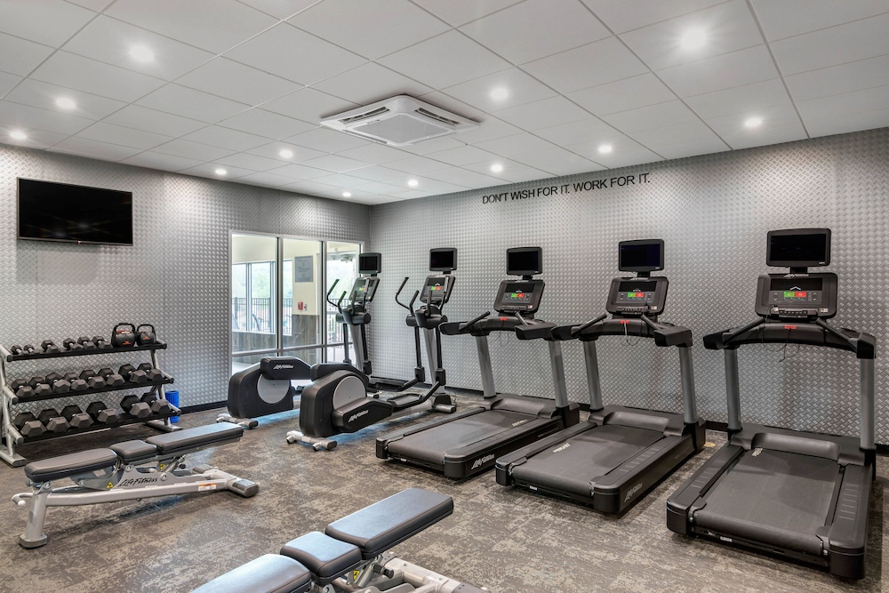 Fairfield Inn & Suites By Marriott Helen 20/28