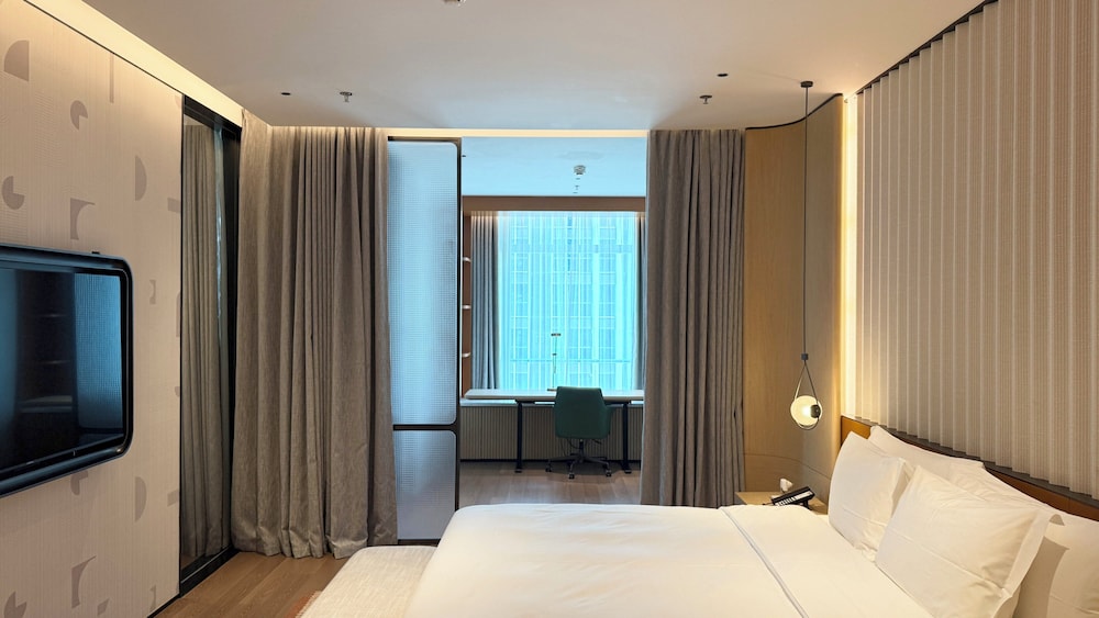 EVEN Hotel Guangzhou Baiyun Station by IHG 11/50