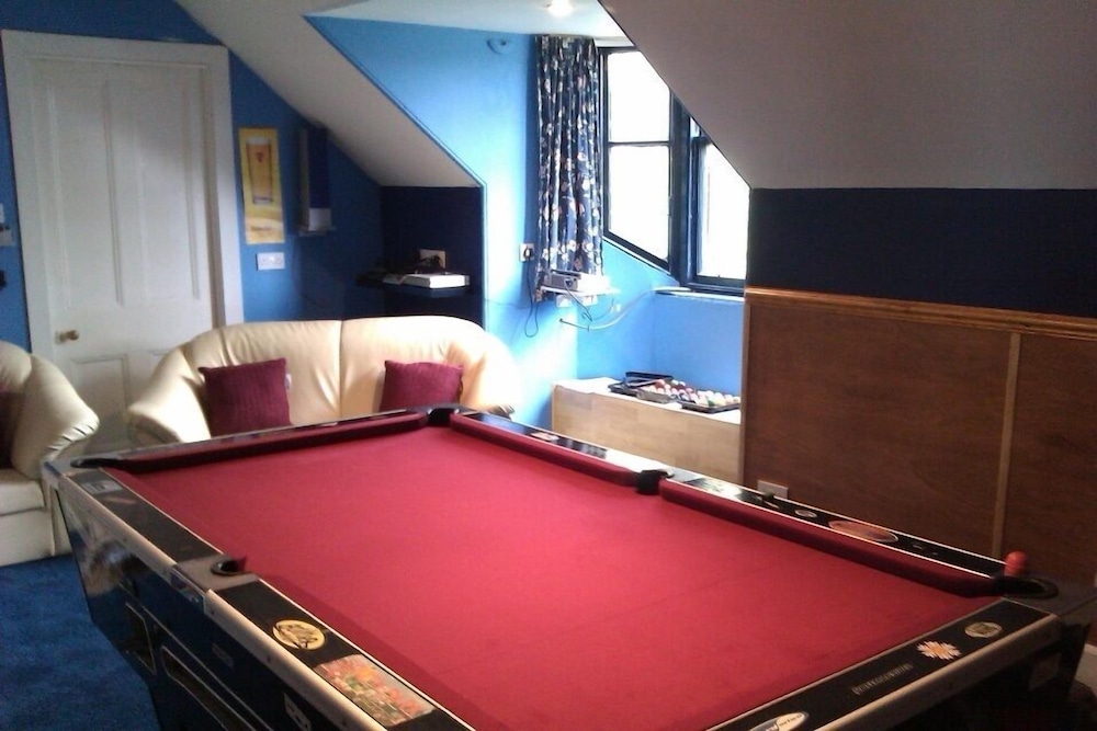 Harbour House B B 12/22