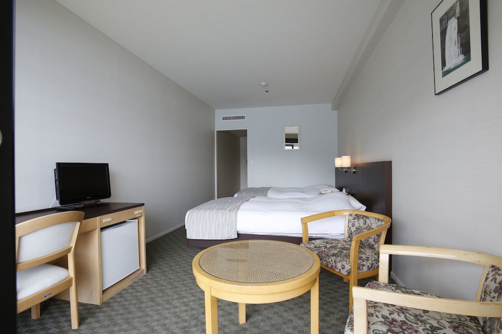 Aki Grand Hotel 34/76