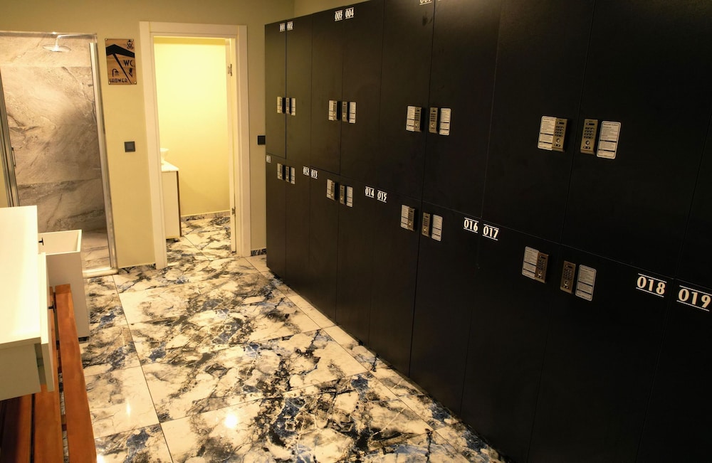 Atacity Hotel 5/39