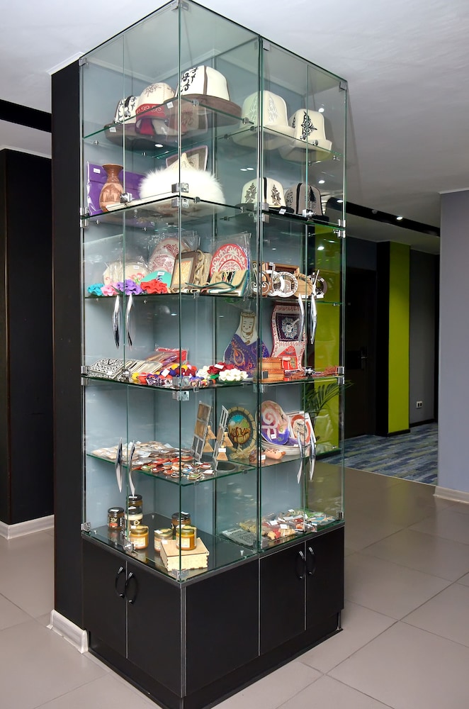 Art Hotel Bishkek 37/50