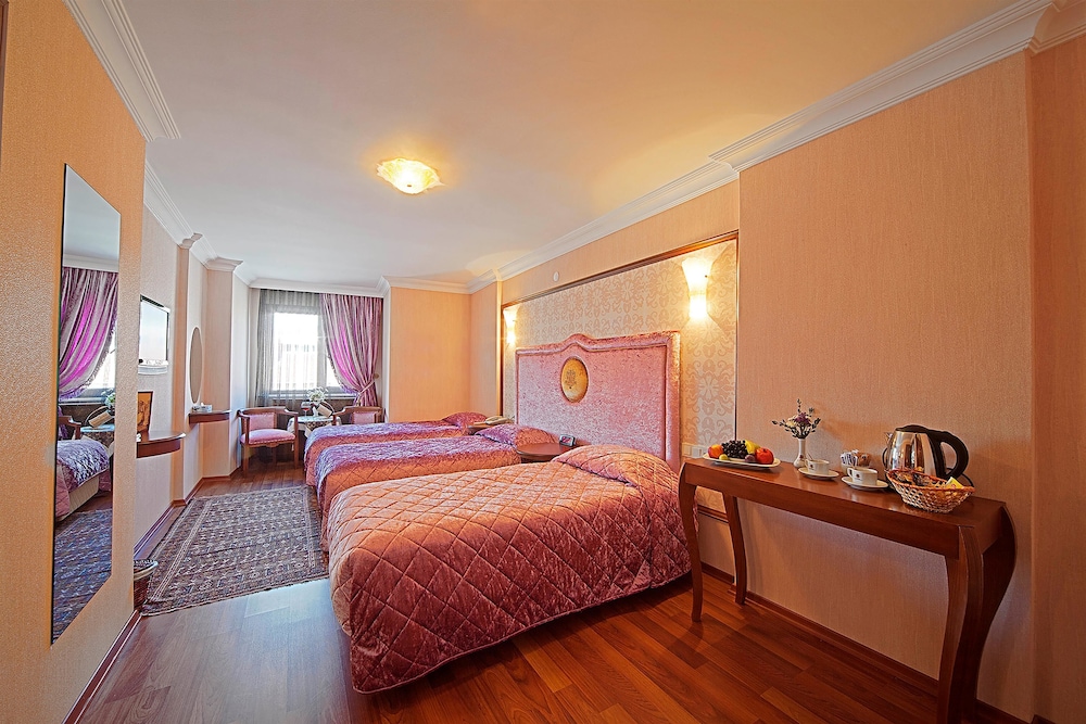 غرفة قياسية ثلاثية بسرير مزدوج وسرير فردي، Antea Palace Hotel & SPA (ex. Best Western) 2/4