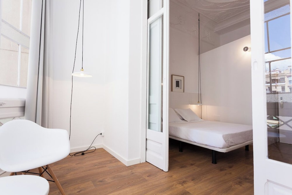 FAMILY, DOUBLE BED, TWO EXTRA BEDS, PRIVATE BATHROOM
