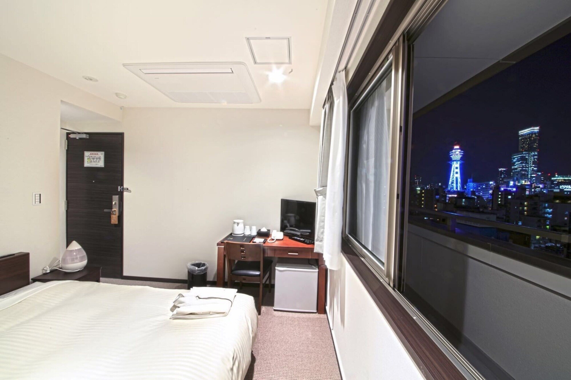 PREMIUM, TWIN BEDS