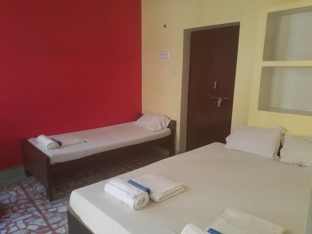Baba Guest House 13/58