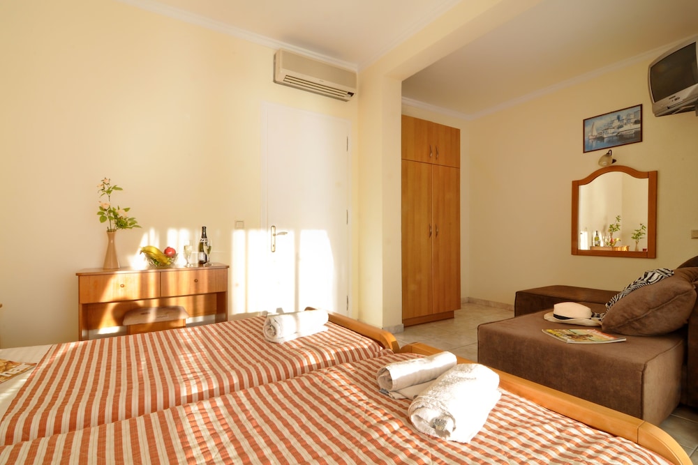 Lido Sofia Holidays 14/55